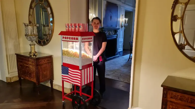 Classic Fairground Style Popcorn